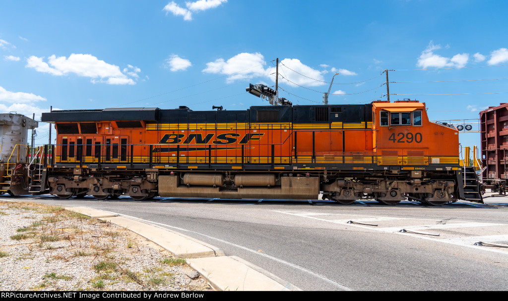 BNSF 4290